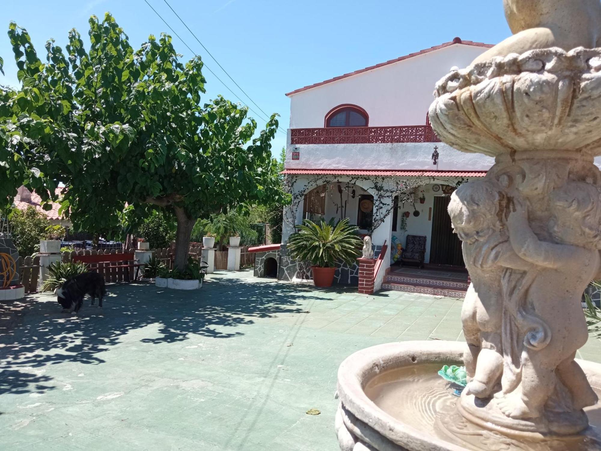 Casa Rural Cal Josefina & Tomas La Riera  Dış mekan fotoğraf